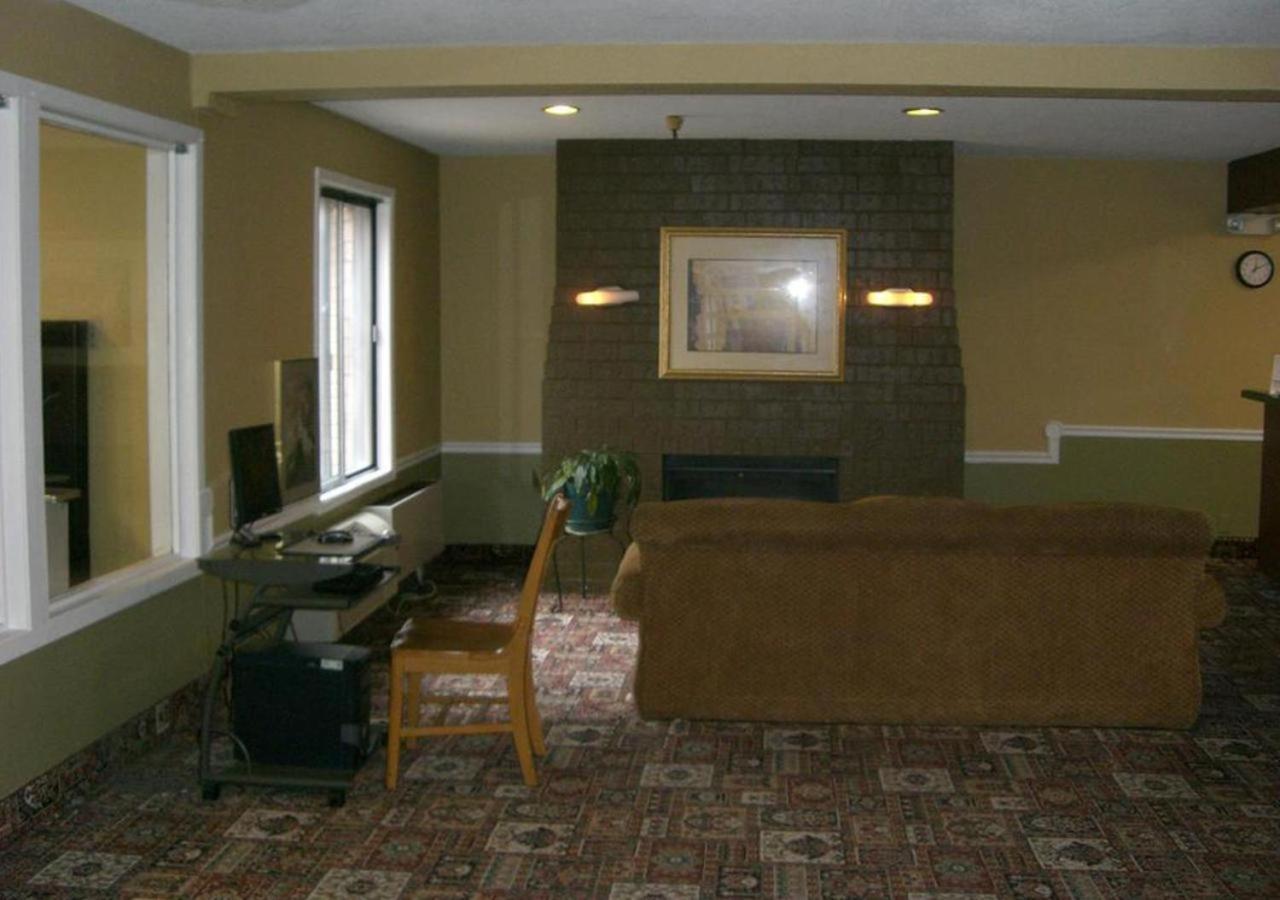 Norwood Inn Minneapolis Roseville Εξωτερικό φωτογραφία