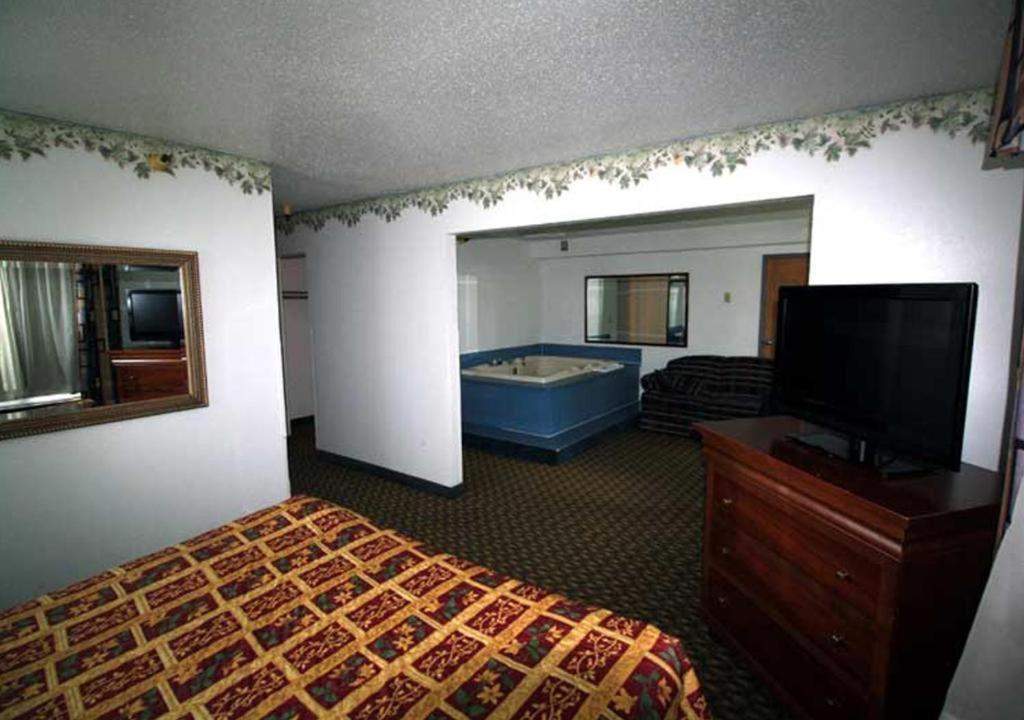 Norwood Inn Minneapolis Roseville Εξωτερικό φωτογραφία